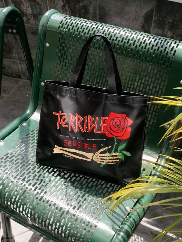BOLSA GRANDE "TERRIBLE"