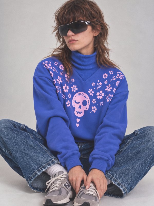 SUDADERA AZUL "CALAVERA"